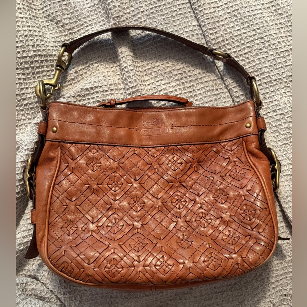 Coach Zoe Leather Woven Shoulder Bag 2010 (missing hang tag)
